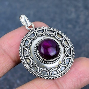 Purple Flash Labradorite Pendant 925 Sterling Silver Pendant Handmade Jewelry Gemstone Pendant Beautiful Jewelry Birthday Gifts For Her