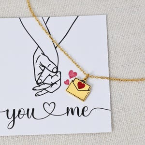 Liebesbrief Halskette mit Gravur – Romantisches Geschenk für Freundin, Versteckte Botschaft, Personalisierter Schmuck