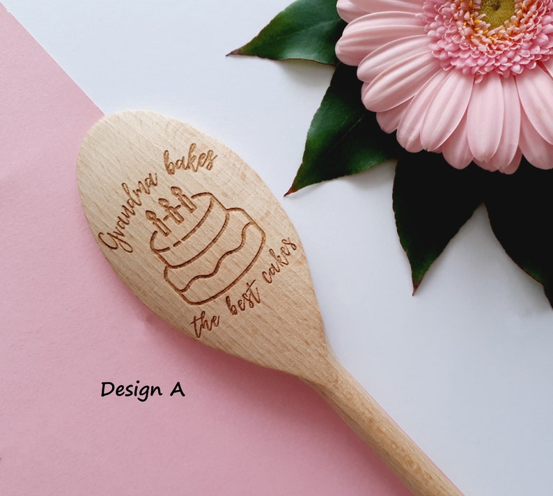 Grandma, Nana, Nanny, Granny, Gran, Mum, Dad, Bakes the best cakes Personalised Wooden Spoons, Cake Baking, Birthday Gift, Present Cooking A - Cake