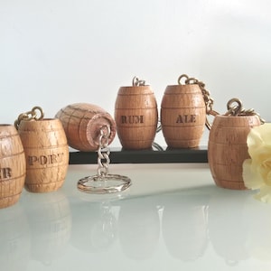 Personalised Wooden barrel keyring wood oak rustic, plain, Spices, Rum, Whisky, Port, Beer, Ale, Burton-on-Trent Brewing image 1