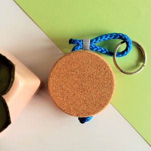 Cork FLAT keyring, floating water sports keys chain, key holder marina, float, hotel room Key, yacht, natural, renewable product