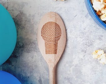 Karaoke Singing Microphone Spoons / Engraved Personalised Wooden Spoon, Wedding Gift for Guests / Party, Sing it.....