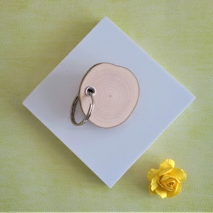 Birch Rustic Keyrings - Natural - 45mm - Wooden, paintable key chain, ideal for creating, crafts, decorating.