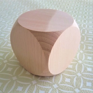 Plain Wooden Dice, Blank Unpainted Beech Arts & Crafts Blanks 60mm