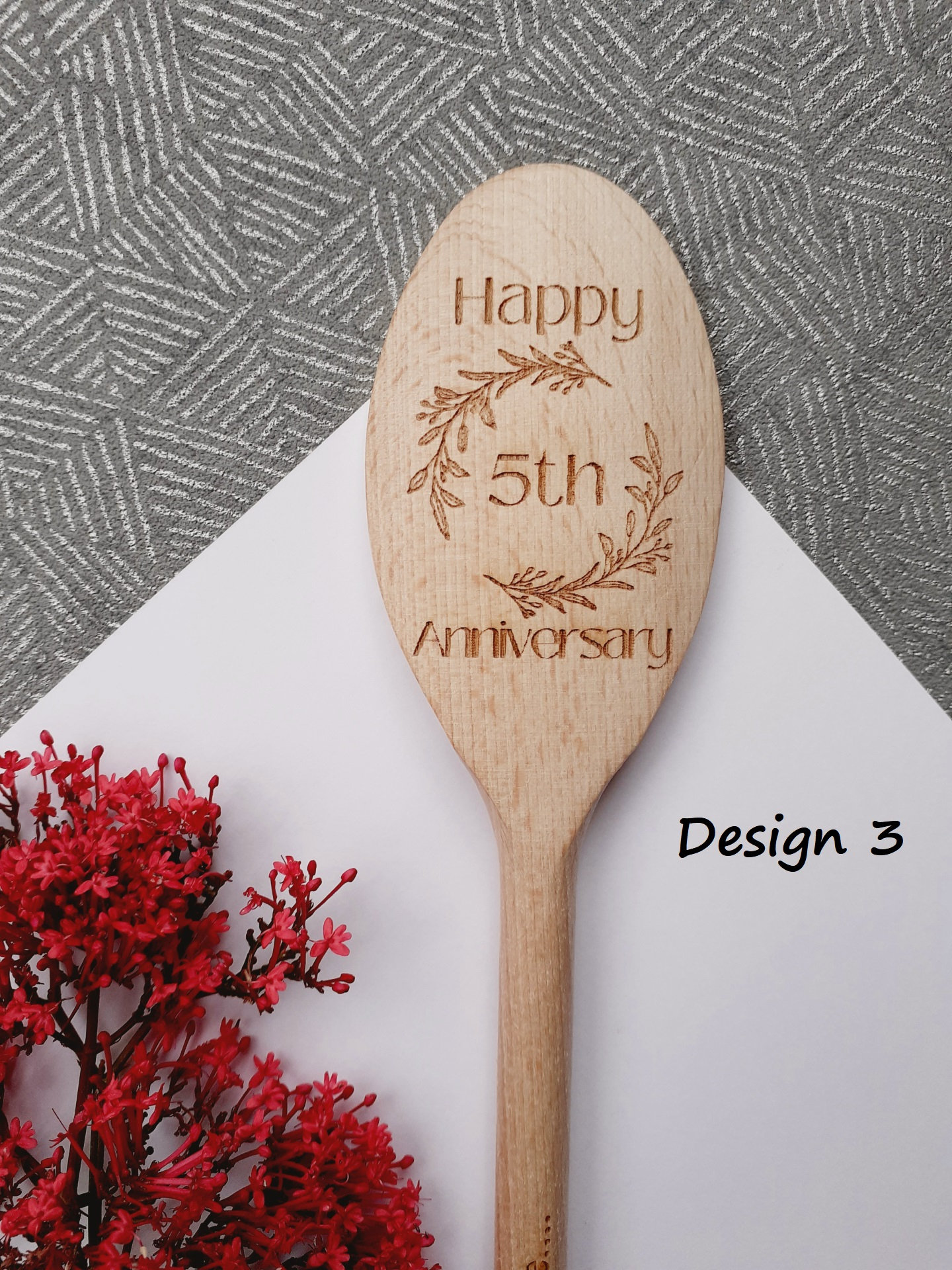 5th Wedding Anniversary, Celebrating 5 Years of Marriage, Wooden Spoon Design, Gift / Present For Him / Her, Happy Couple, Wood Present