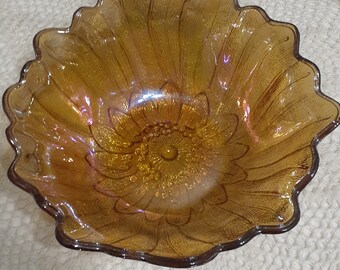 Gorgeous carnival glass bowl