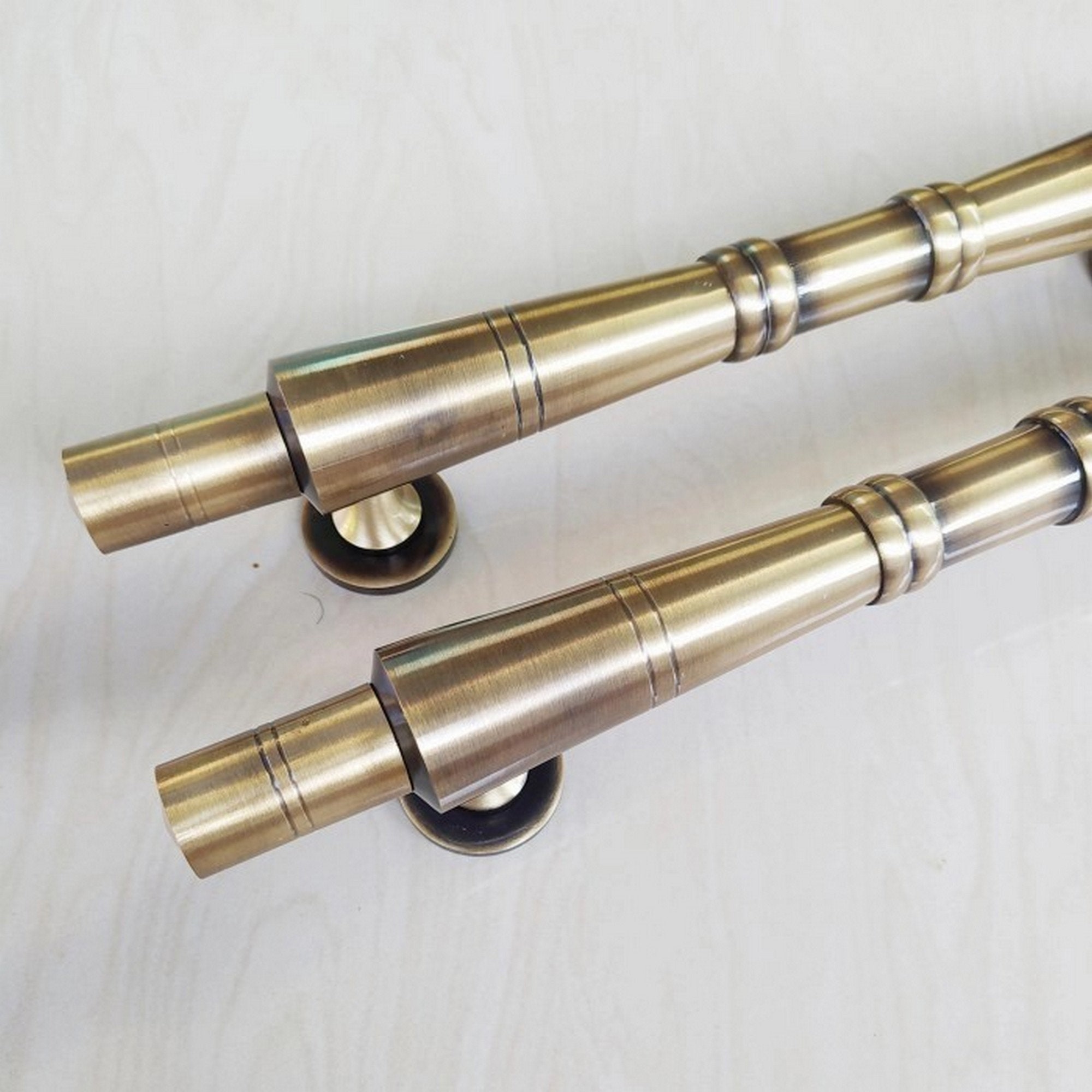 アンティークドアハンドル、真鍮製ドアプル、アンティークドアノブ