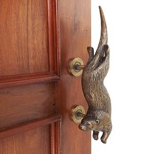 11&quot; OTTER Door Handle Brass, Animal Door Handles, Wild Door Pull, Exterior Door Pull, Main Door Handle, Entry Door Handle