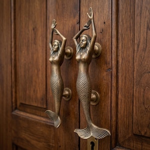 Große 15-Zoll-Messing Mermaid Türgriffe Paar, Küsten Mermaid Pulls für Schrank, antike Messing nautische Türknöpfe, Strandhaus-Hardware