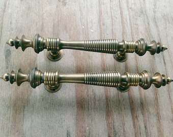 Lange Schrankgriffe und Knäufe Antik Messing, Schubladengriffe, Schrankgriffe, Schrankbeschläge, Einzigartige Schubladengriffe Messing
