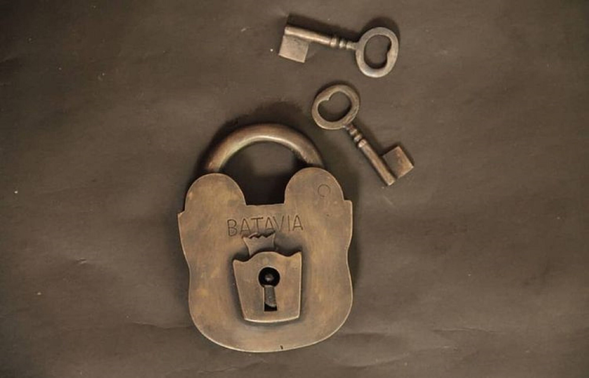 アンティーク 南京錠　鍵 パッドロック　Love lock　キー　真鍮　アメリカ アンティーク 南京錠 鍵 パッドロック Love lock キー 真鍮