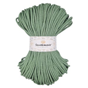 May include: A skein of sage green cotton cord, approximately 100 metres long, with a label that reads "Sznurkomania" and "Pasja tworzenia".