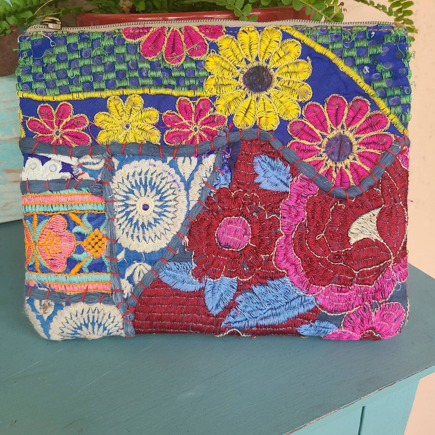 Beautiful flower boho bohemian embroidery patch zip purse | Etsy