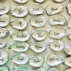 Oyster Shell Place Cards, Wedding Place Cards, Oyster Place Cards, Oyster Wedding Favor,  Wedding Placecards, Wedding Decor, Pearl Wedding