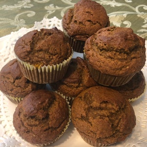 6 Pumpkin Muffins Fresh-Baked and Homemade