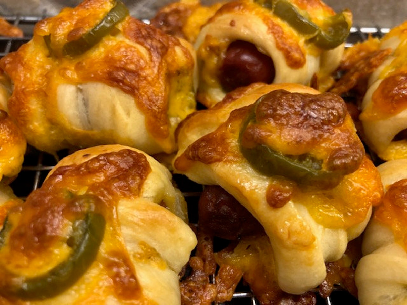 24 Kolaches W/ Sausage, Jalapeno, & Cheddar Cheese Freshbaked and
