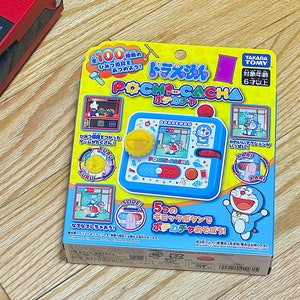POCHI-CACHA Doraemon | vpet | tamagotchi | 90stoys