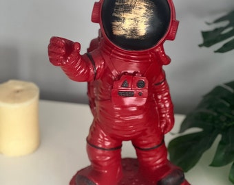 Red Astronaut Statue: Nordic Style Spaceman Figurine