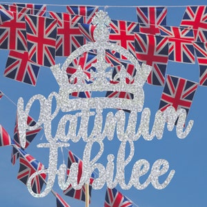 Queens Jubilee Cake Topper, Queens Platinum Jubilee Centrepiece, Silhouette Cake Topper, Jubilee Party, 70th Jubilee 2022, Colour Options