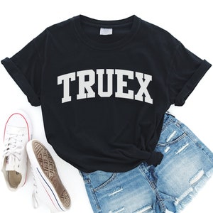 Truex Shirt | NASCAR Cup Series Martin Jr. Raceday Race Day Ryan Racing For Racer Graphic Tee Short-Sleeve Unisex T-Shirt