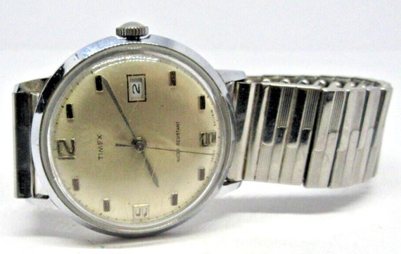 Lovely Gents Waterproof Timex Watch, Date,  Worki… - image 2