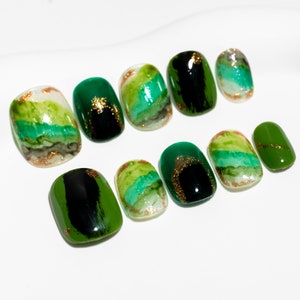 Sun&Beam Nails Handmade Press On Nail Short Round Greem Black Gradient Design Art Charms Cute Fake Tip