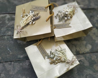 Gold Wedding Welcome Bag: Custom Tag & Flower Favor