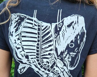 Tshirt noir en édition limitée, impression boucherie, boeuf suspendu, collection faux canard