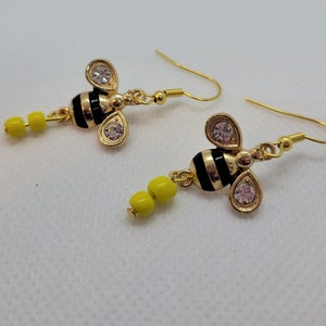 Bumble Bee Earrings!  Ready for Spring!
