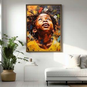 Peut inclure: Une peinture d'un jeune avec une peau fonc&eacute;e, portant une chemise jaune, regardant vers le haut avec une expression joyeuse. L'arri&egrave;re-plan est un design abstrait color&eacute;.