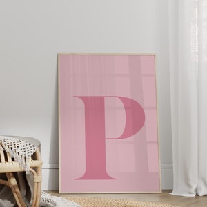 Póster de la letra P, inicial P, letras grandes para pared, arte con letras del alfabeto, letras para guardería, arte de pared rosa, póster en colores pastel, decoración de habitación de adolescentes