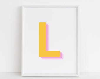 Impresión de la letra L, arte retro del alfabeto 3D, tipografía atrevida en amarillo y rosa, arte mural con iniciales, descarga digital, alfabeto L, decoración de pared retro