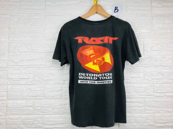 RATT DETONATOR WORLD TOUR Tシャツ RATT DETONATOR WORLD TOUR Tシャツ Vintage Ratt American Heavy