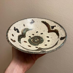 Bol en raku de taille moyenne non signé