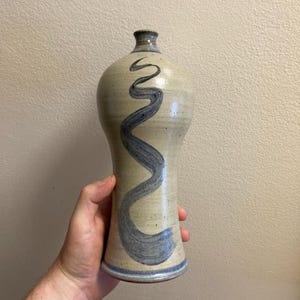 Nicht zugeschriebene Steingut Studio Keramik Vase