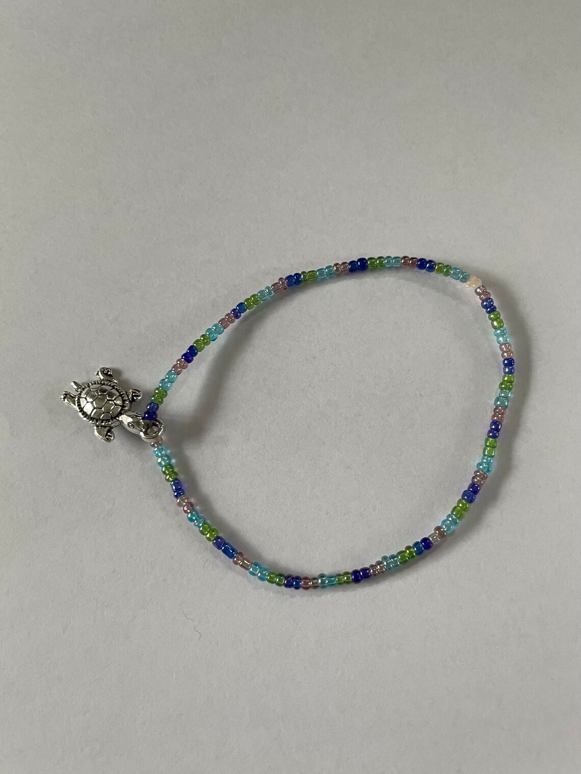 Blaues und grünes Charm Armband | Etsy