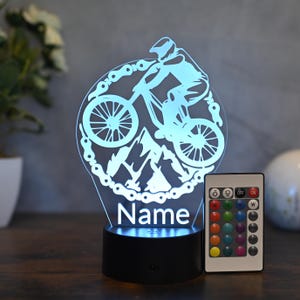 Lampe LED de vélo personnalisée : trekking et balades en montagne Lumière unique pour les aventuriers du cyclisme, idée cadeau comme veilleuse et décoration.