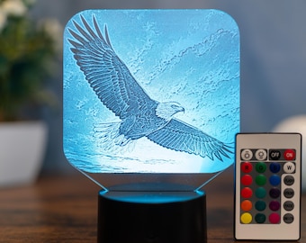 Eagle Lamp LED Night Light, Eagle Gift for Men, Nature and Animal Lovers, Wildlife Room Decor