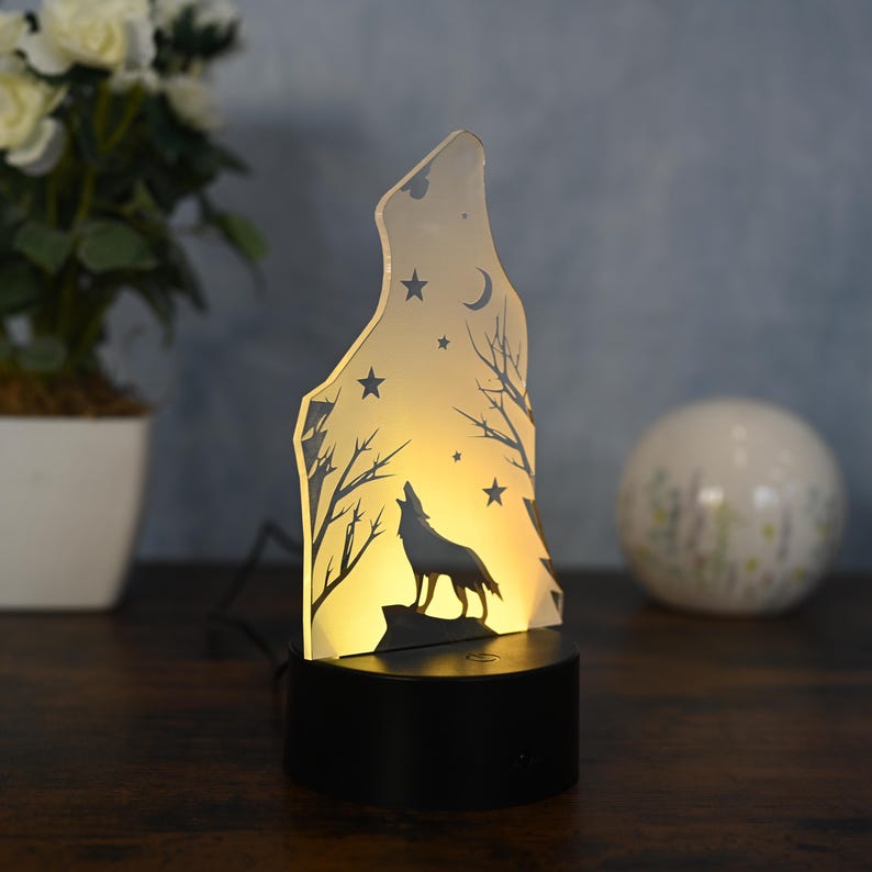 Wolf LED Lamp - Wolf Gift, Decoration for Wolf Lovers as LED Wolf Night ...