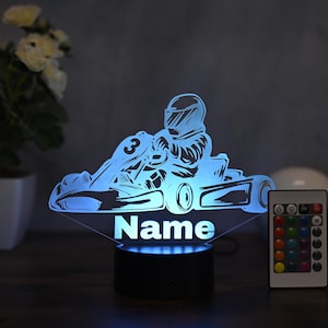 パーソナライズされたカートドライバー LED テーブルランプは、モータースポーツファン、お子様、装飾に最適です。