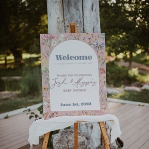 Wildflower Welcome Baby shower Sign, arched baby shower sign, wildflower pink sign