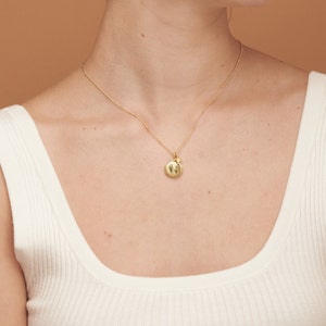 Benutzerdefinierte Medaillon Halskette • Gravierte Medaillon Halskette • Benutzerdefinierte Foto Medaillon Halskette • Personalisierte Medaillon • Baby-Dusche-Geschenk • Geschenk für Mama Bild 3