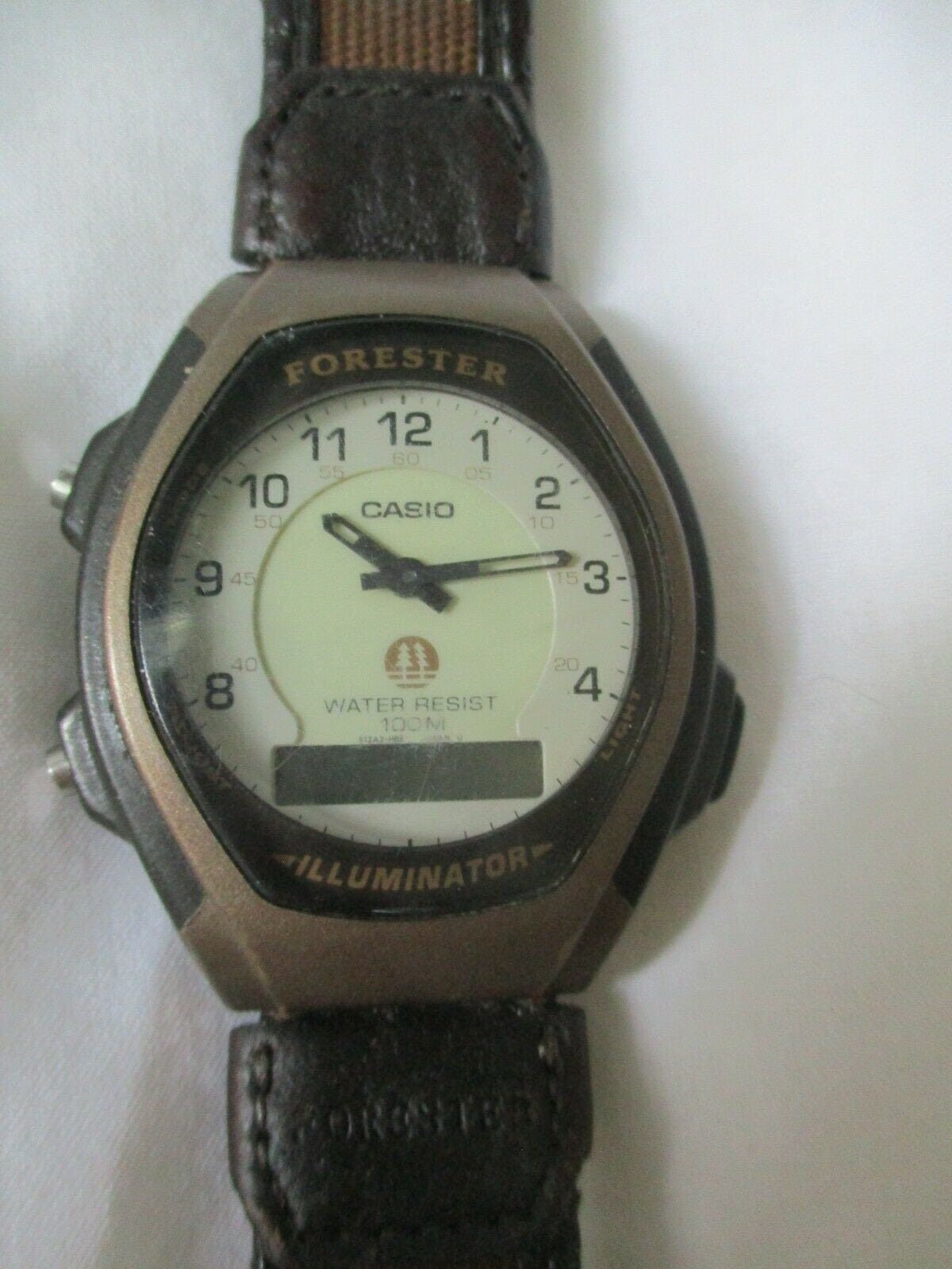 casio illuminator water resist 100m