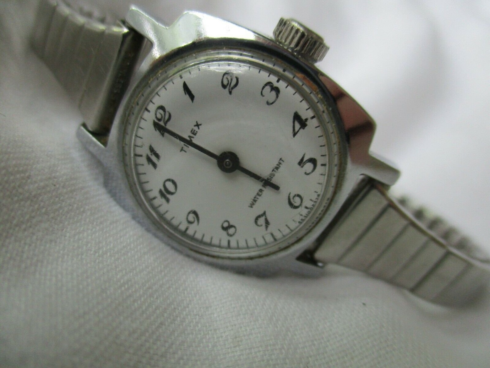 Timex Automatic Wind Up Watch with Slim Silvertone Expansion Etsy