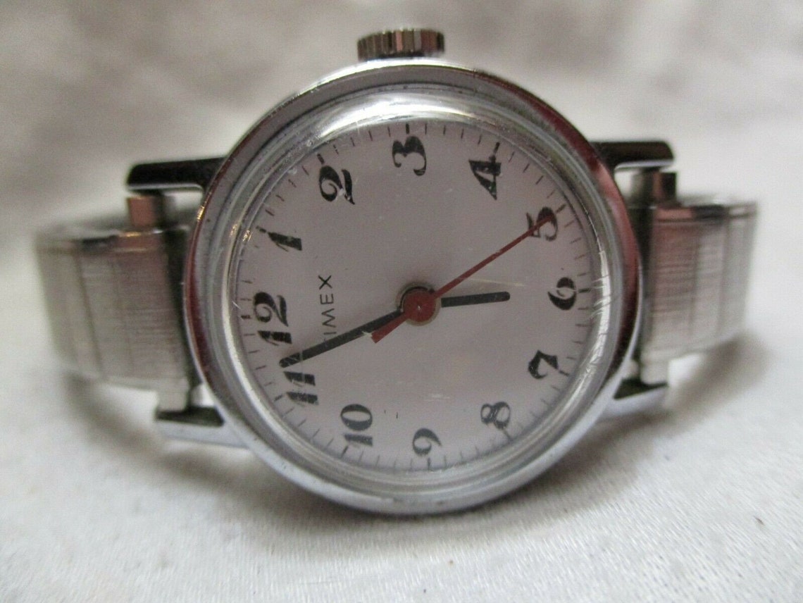 Timex Wind Up Watch Silver Toned Expansion Band Vintage Etsy