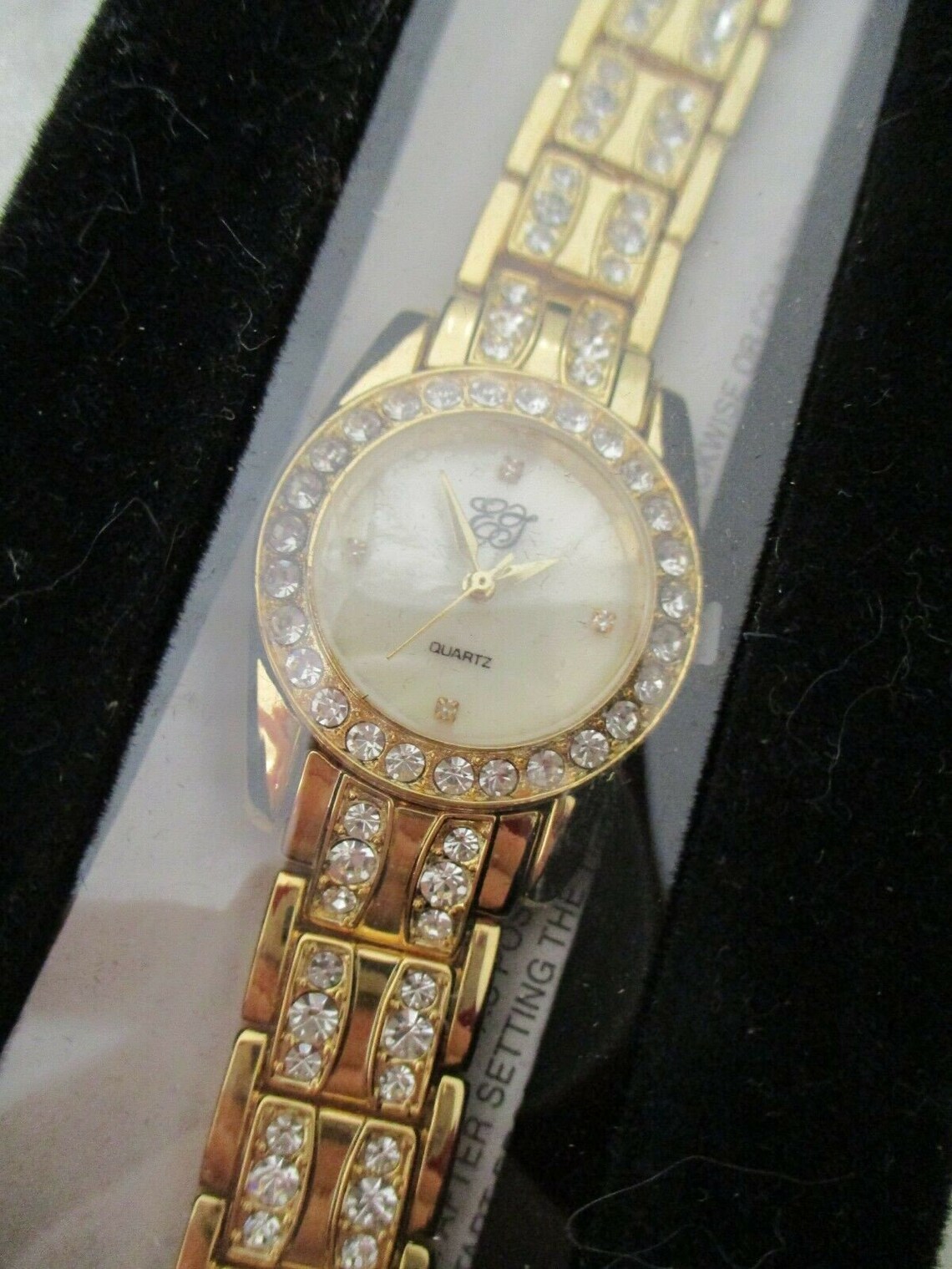 Elizabeth Taylor White Diamonds Watch Gold Toned Sparkly Band Etsy