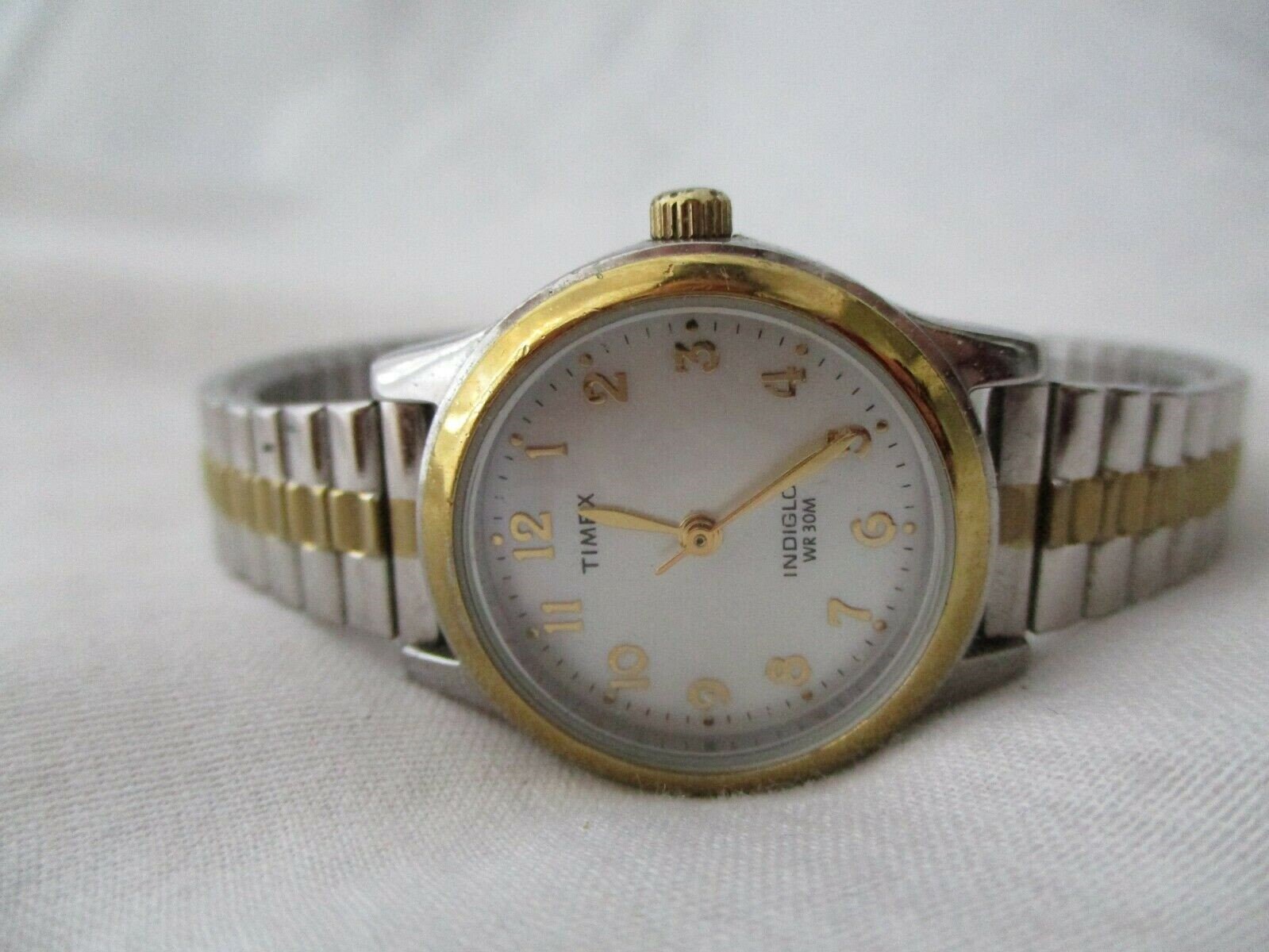 Timex Indiglo Classy Gold & Silver Toned Wristwatch w/ Metal Etsy