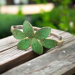 Emerald Bracelet, Ottoman Bracelet, Handmade Bracelet, Bangle Cuff, Turkish Handmade, Bangle Bracelet, Gift for Her, 925k Sterling Silver