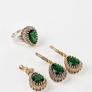 Emerald Set, Authentic Set, Handmade Set Women, Turkish Handmade, Ladies Jewelry Set, Earring, Pendant, Ladies Set, 925k Sterling Silver