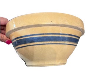 Vtg Hull 421 Stoneware Pottery Mixing Bowl Yellowware Blue Stripes 8" H mark